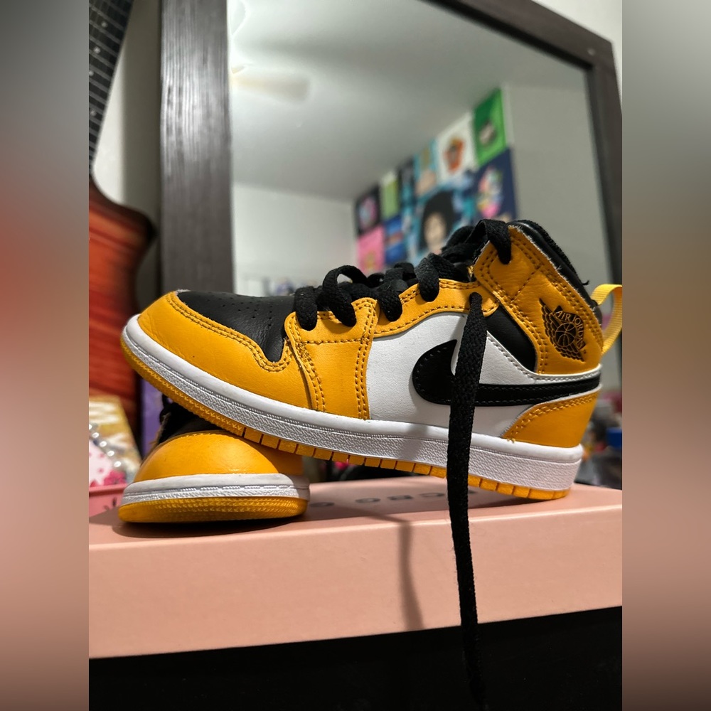 Sneaker for kids